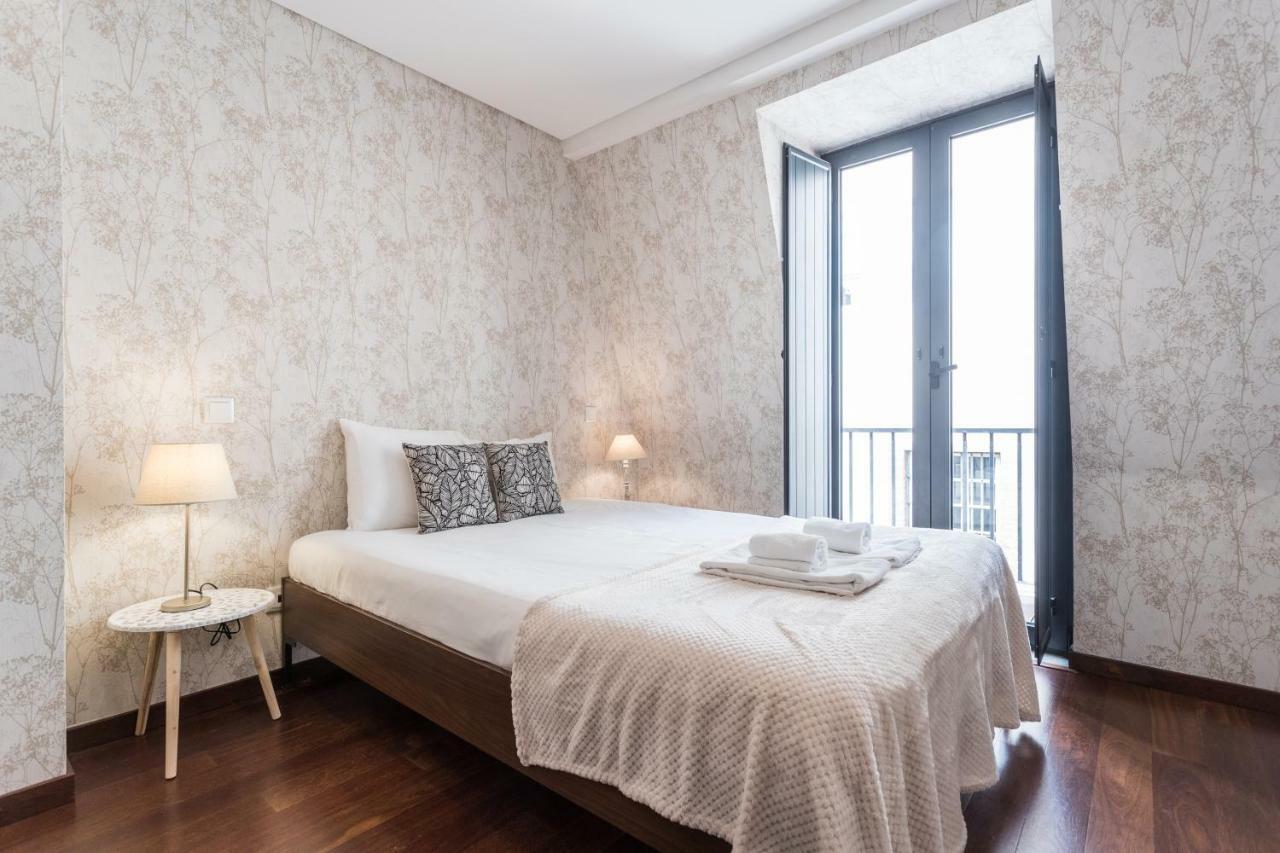 Rossio Penthouse Three-Bedroom Apartment W/ River View And Parking - By Lu Holidays Лиссабон Экстерьер фото